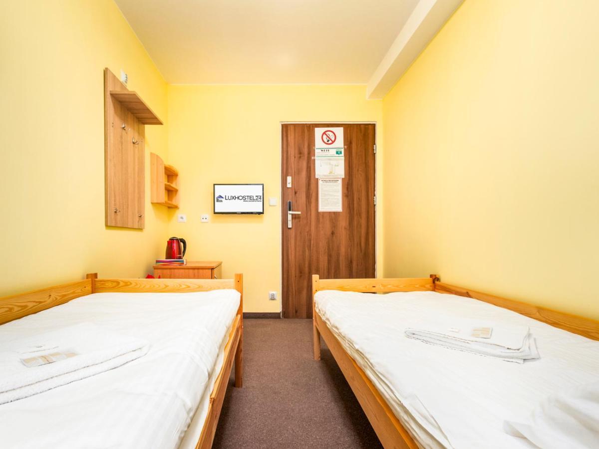 Luxhostel24 Varşova Dış mekan fotoğraf