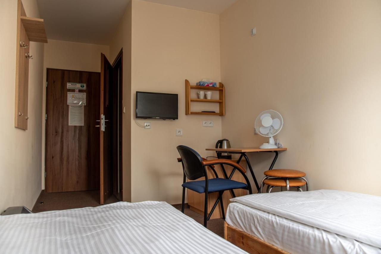 Luxhostel24 Varşova Dış mekan fotoğraf