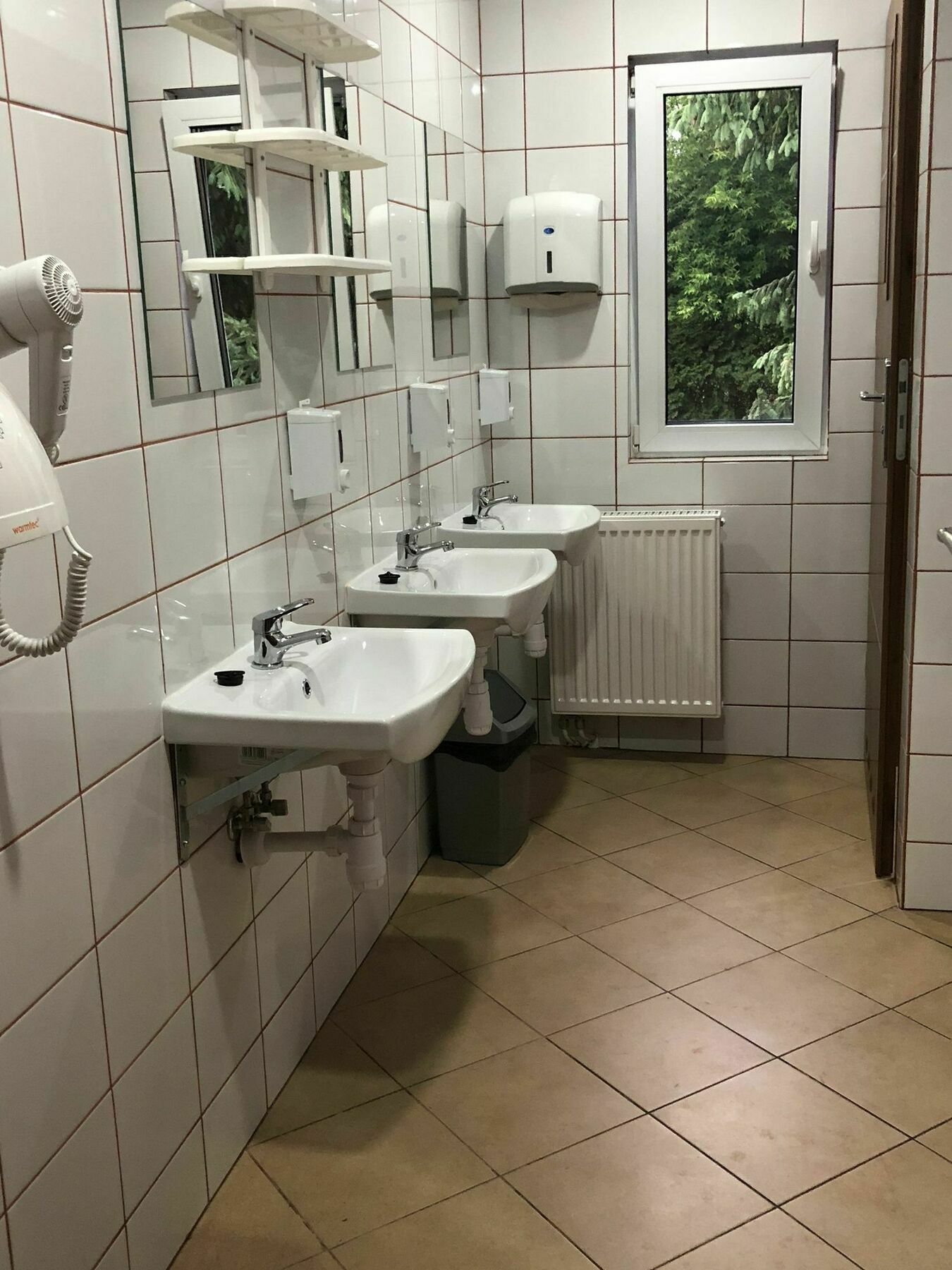 Luxhostel24 Varşova Dış mekan fotoğraf
